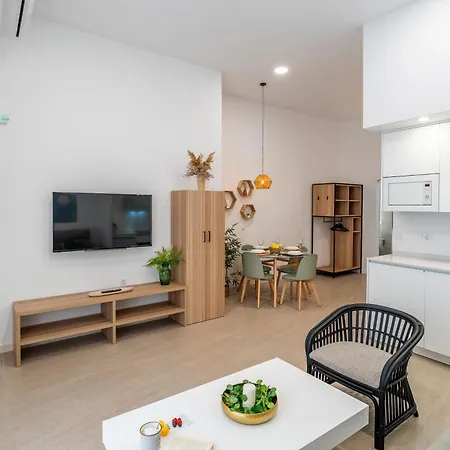 Alnatur Cordoba, Loft Moderno Con Ubicacion Perfecta Y Parking Opcional דירה